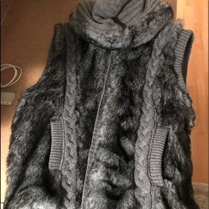 Fur/Sweater Vest